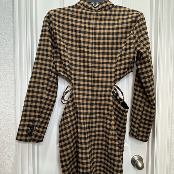 12th Tribe flannel blazer‎ dress with cutout sides. Size small. New with tags - Picture 5 of 8